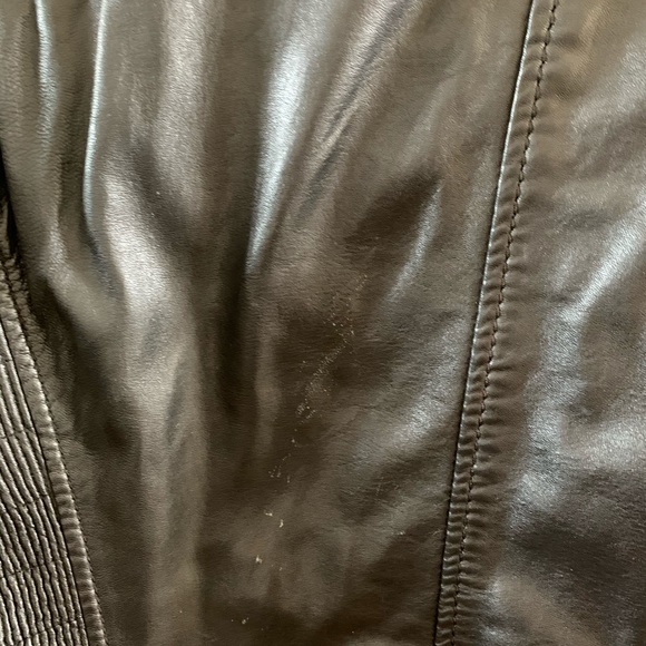 Danier XXS Moto Leather Jacket - Picture 5 of 9